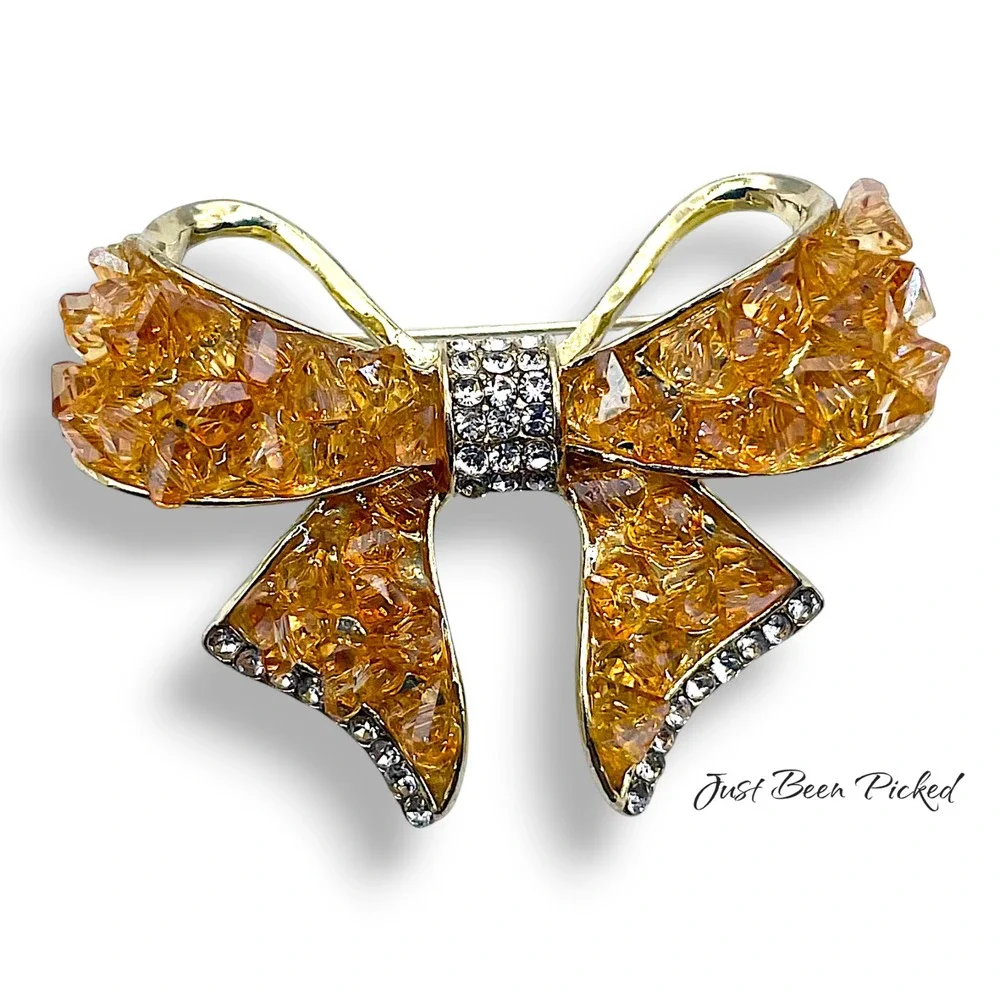 Champagne Rock Clear Rhinestone Vintage Bow Brooch 1.75 inch Unmarked